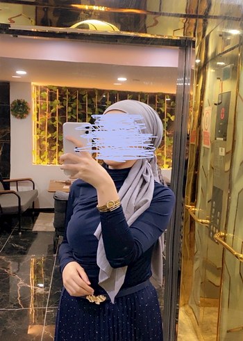 Adil Işık Lacivert Drapeli Bluz Taşlı Etek