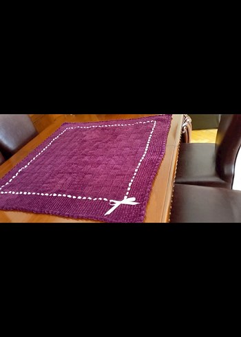 Mor Nakışlı Örgü Çocuk Battaniyesi - Görsel 4