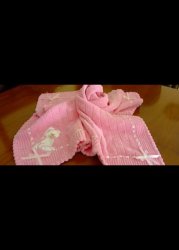 Pembe Nakışlı Çocuk Battaniyesi - Görsel 4
