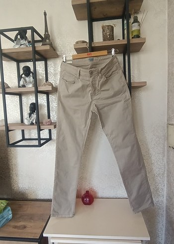 29 Beden Bej Keten Erkek Kemerli Pantolon