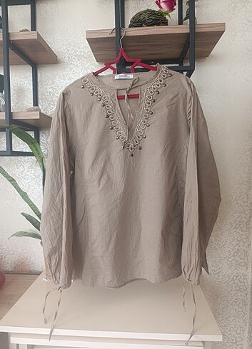 İnce poplin bluz