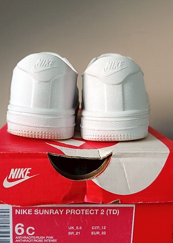 22 Beden Nike Bebek çocuk Spor ayakkabı