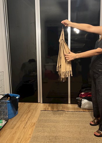 Püsküllü Bej Süet Bluz - Görsel 2