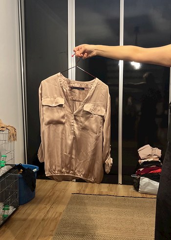 Bej Kadın Salaş V Yaka Düğmeli Gömlek - Görsel 4