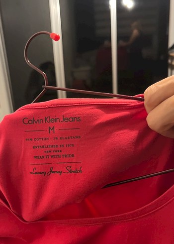 Kadın Kırmızı Uzun Kollu Dar Kesim Tişört - Görsel 2