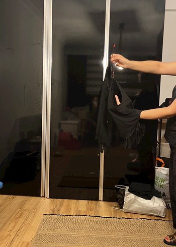 Püsküllü Siyah Mini Bluz - Görsel 2