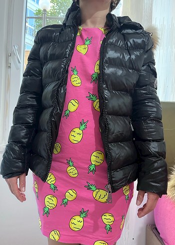 Siyah Fermuarlı Kadın Mont - Görsel 3