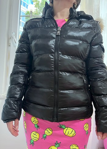 Siyah Fermuarlı Kadın Mont - Görsel 2