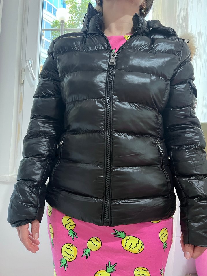 Siyah Fermuarlı Kadın Mont - Görsel 2