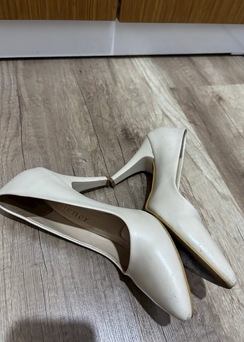 Beyaz Stiletto Topuklu Kadın Ayakkabı - Görsel 3