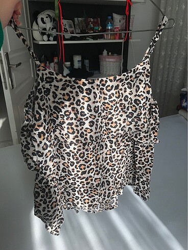 Stradivarius Leopar Askılı Bluz