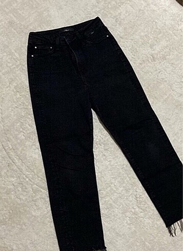 Mavi Jean