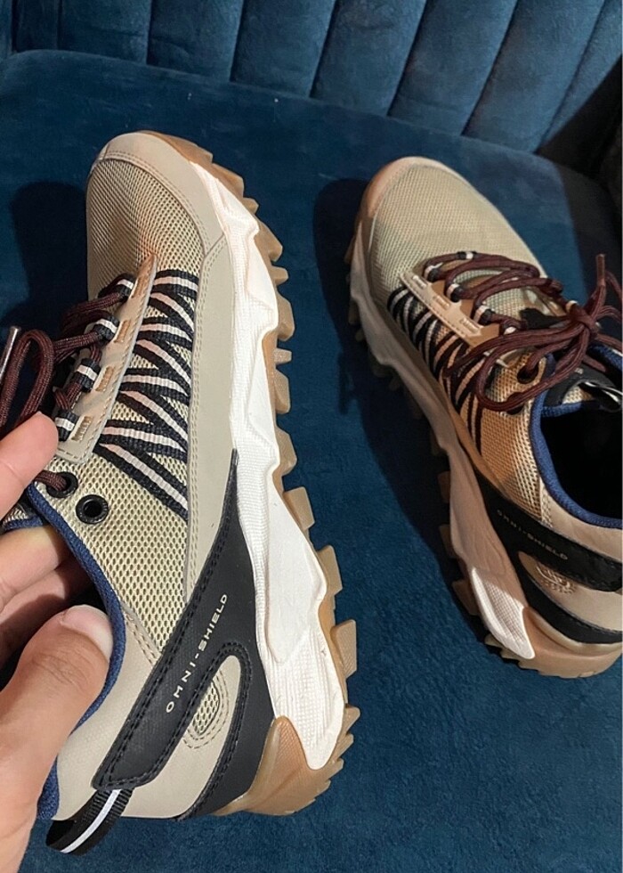 Columbia - Görsel 3