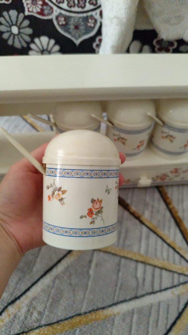 Çiçek Desenli Beyaz Mutfak Baharatlık Seti - Görsel 2