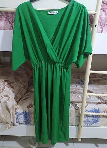 Yeşil elbise 
