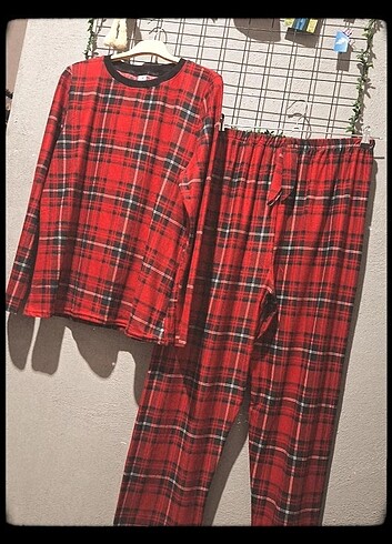 Pijama takimi