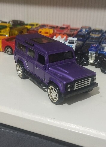Land Rover Defender 110