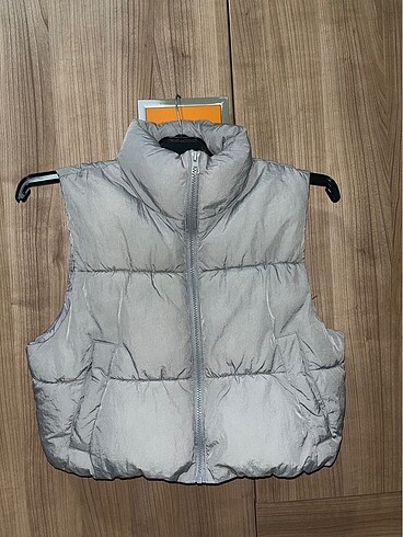 H&M şişme yelek