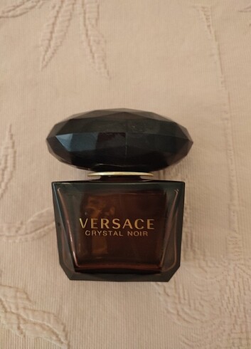 VERSACE CRYSTAL NOİR KADIN PARFÜM 