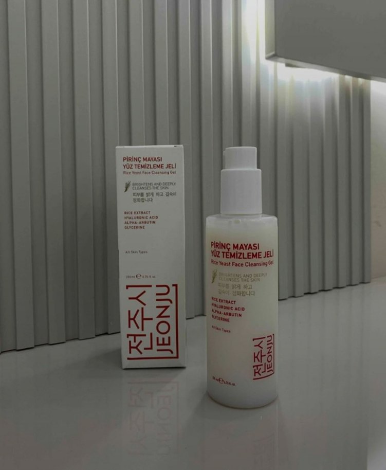 Jeonju Pirinç Mayası Yüz Temizleme Jeli 200ml - Görsel 3