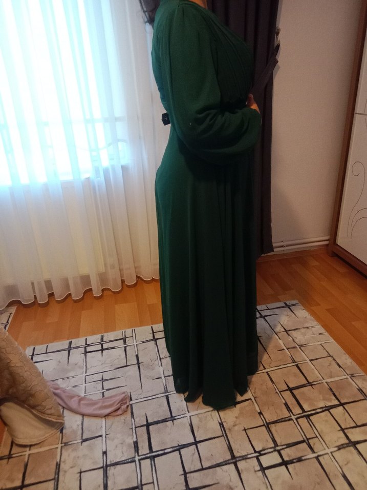 Yeşil Asimetrik Kol Uzun Abiye Elbise - Görsel 2