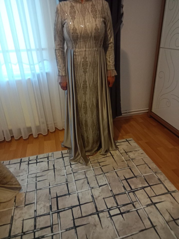 Bej Drapeli Uzun Kollu Kadın Abiye Elbise - Görsel 4