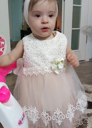Kız bebek abiye