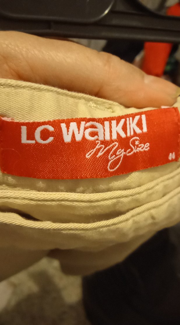 Bej Keten Kadın Bermuda Şort - Görsel 4