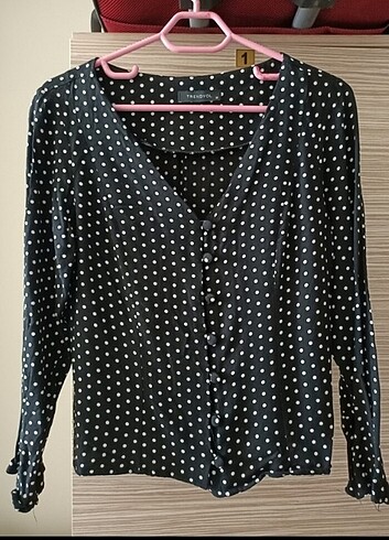 38 Beden siyah Renk Trendyolmilla bluz