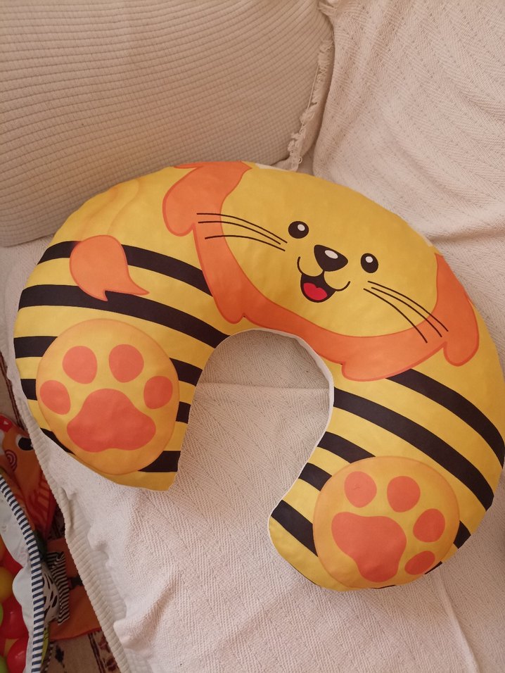 Renkli Baskılı Doğum ve Emzirme Yastığı - Görsel 2