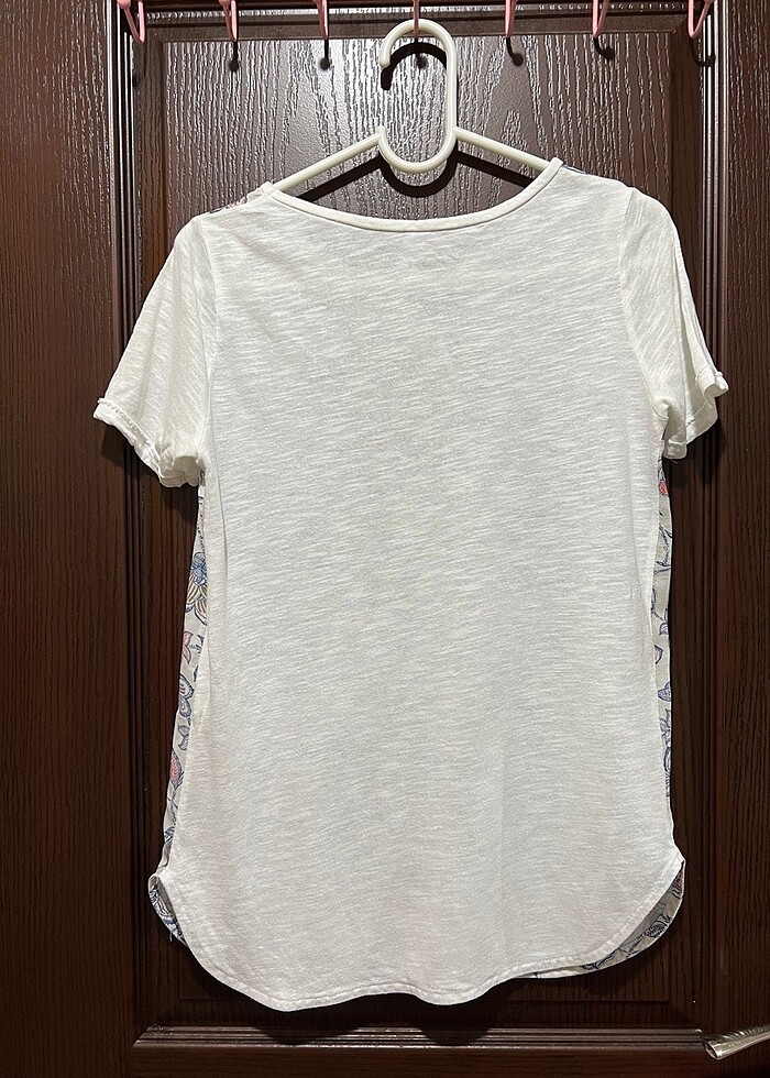 Stradivarius tshirt - Görsel 2