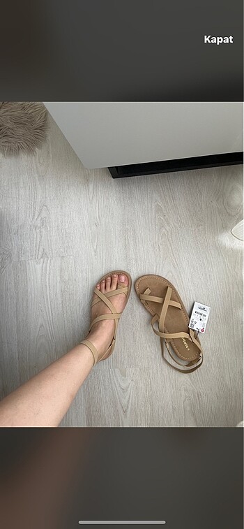 37 Beden camel Renk BERSHKA sandalet