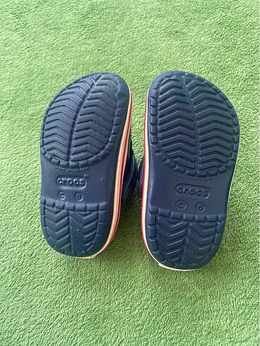 22 Beden lacivert Renk Orjinal crocs