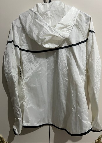 Beyaz Nike Fermuarlı Yağmurluk - Görsel 3