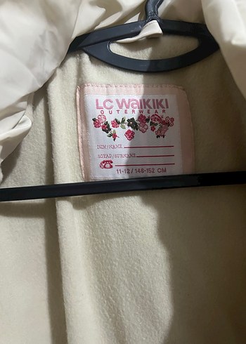 Lc waikiki kız çocuk mont - Görsel 3