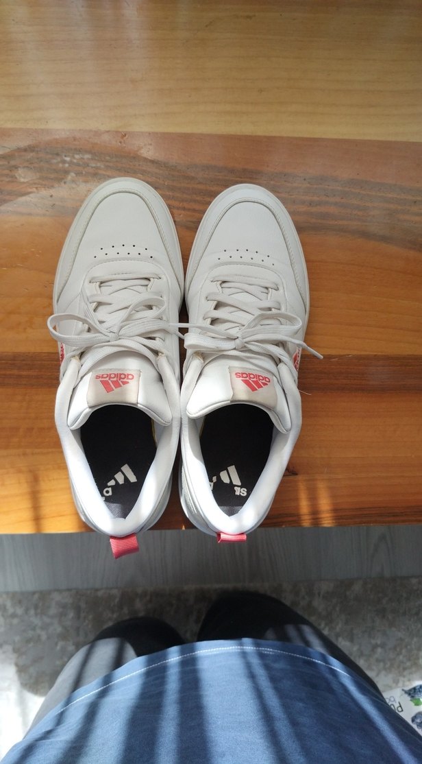 Adidas Beyaz Bağcıklı Spor Ayakkabı - Görsel 4