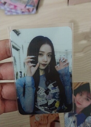 Jisoo me yg select ori+2 ori değil pc