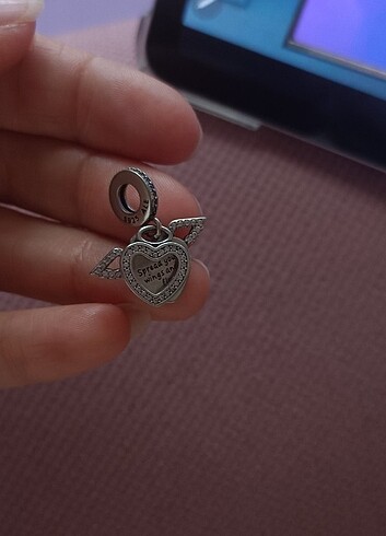 Pandora kanatlı kalp charm