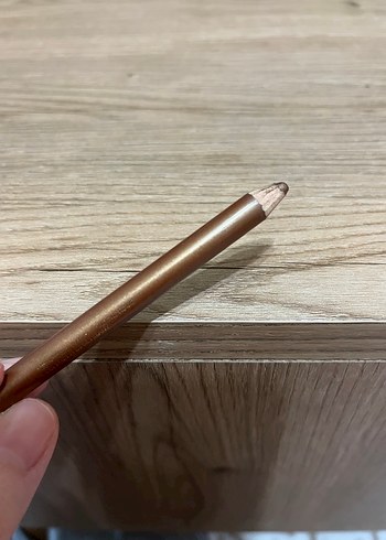 Bej Parlak Dudak Kalemi / Göz kalemi - Görsel 2