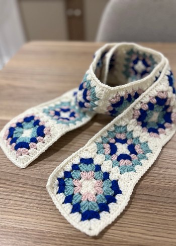 Çok Renkli Bohem Örgü Kadın Atkı - Görsel 3