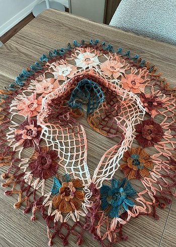 Çiçekli Dantel Detaylı Bohem Örgü Şal - Görsel 2