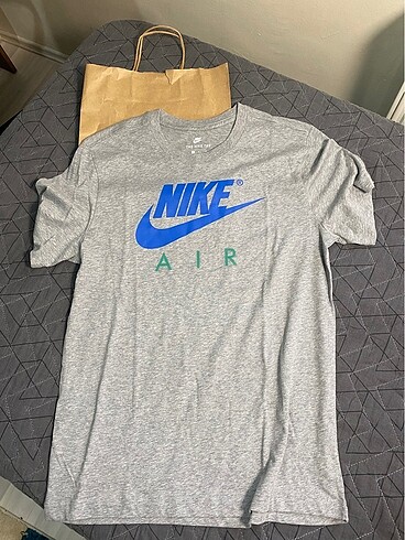 Nike Air Tişört