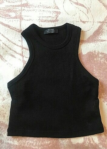 s Beden Bershka Sıfır Kollu Crop Üst