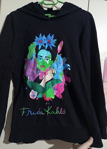  KAPÜŞONLU POLAR SWEATSHİRT ( FRİDA KAHLO )