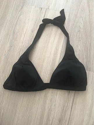 Bikini üstü