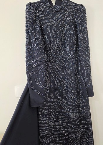 Uzun Lacivert Taşlı Kadın Abiye Elbise - Görsel 2