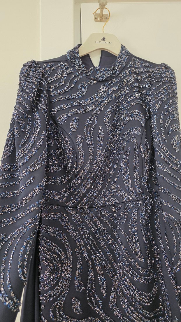 Uzun Lacivert Taşlı Kadın Abiye Elbise - Görsel 3