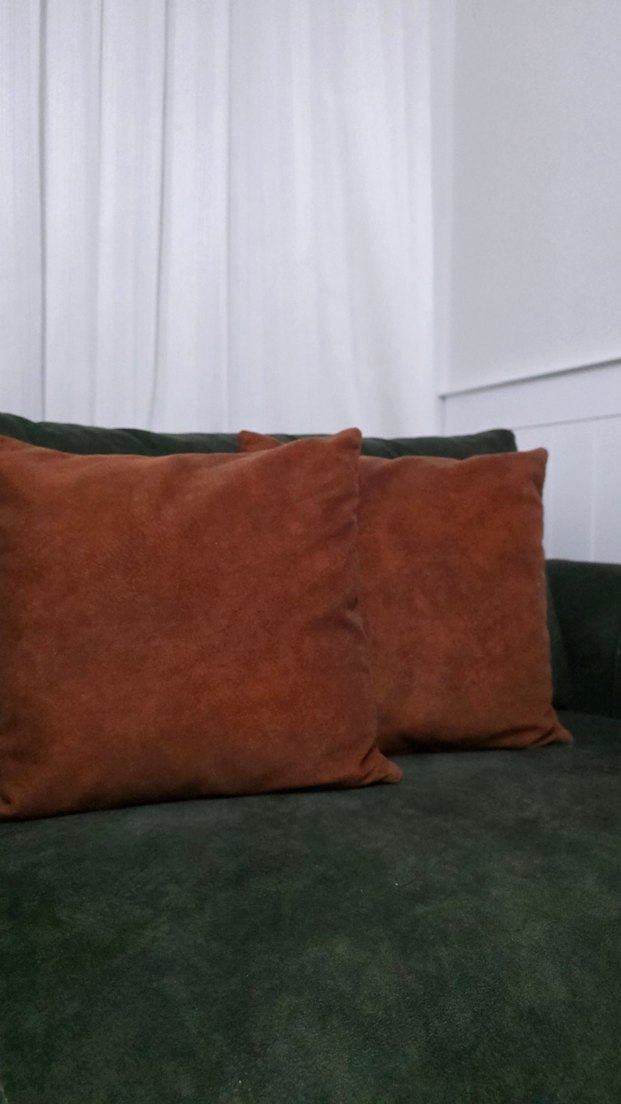 Kiremit Rengi Modern Dekoratif Yastık - Görsel 3