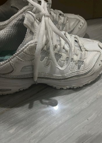 Skechers ürünü