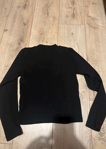l Beden Pencere Detaylı Siyah Bluz